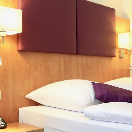 Hotel Niederrad Frankfurt am Main Værelse billede