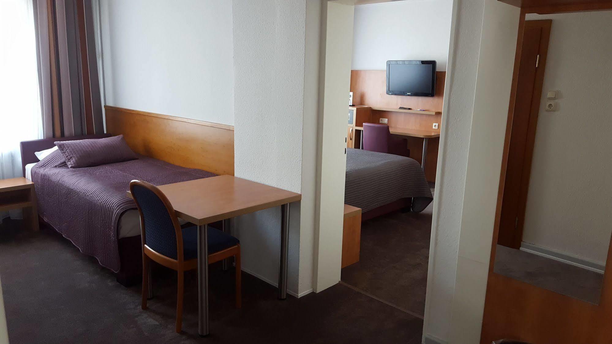 Hotel Niederrad Frankfurt am Main Eksteriør billede